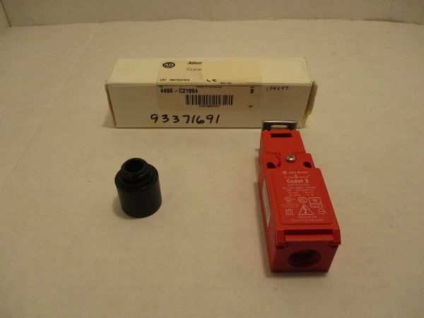 Allen-Bradley Guardmaster Cadet 3 Tongue Interlock 440K-C21094 NEW Sale