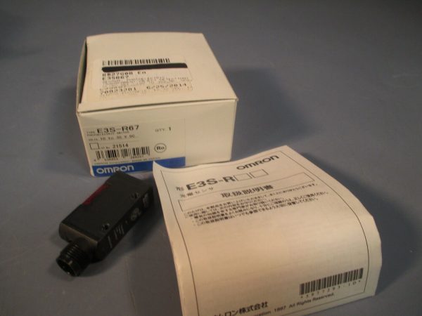 OMRON Photoelectric Sensor 10 to 30 VDC E3S-R67 Hot on Sale