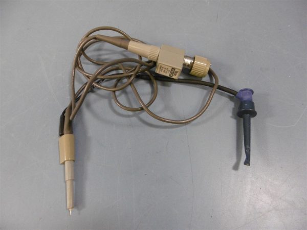 Tektronix P6131 Voltage Probe 10:1 1.3 Meter TEK For Sale