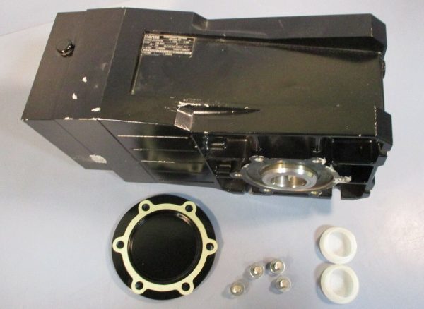 Lenze GKR06-2N HAR XE Beveled Gearbox 19.444:1 Ratio 144 r min NWOB on Sale - Image 2