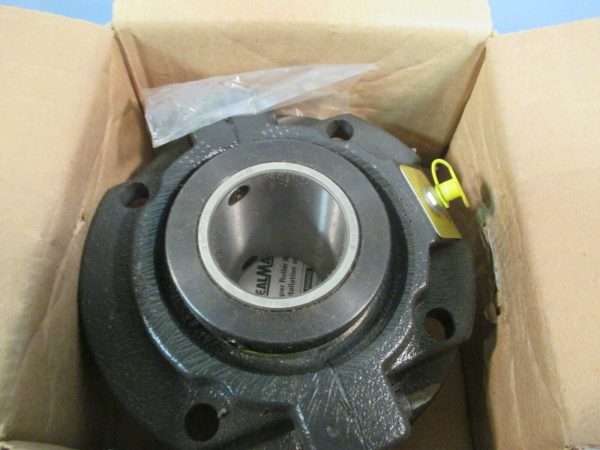 Sealmaster RFP115C 1-15 16” Bore Piloted Flange Roller Bearing 559908 on Sale - Image 4