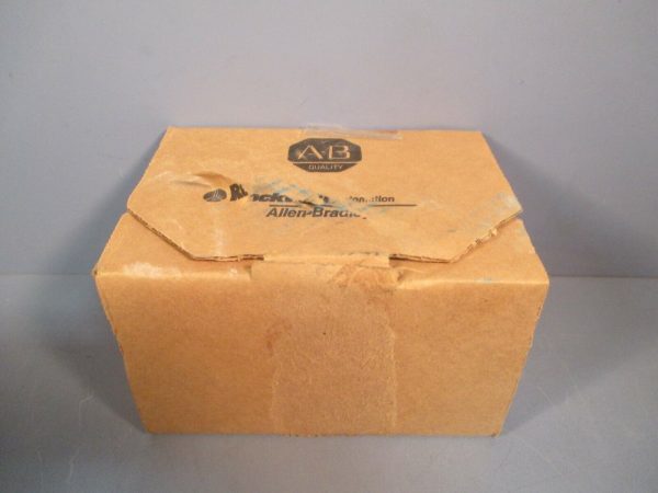 ALLEN BRADLEY 20 pt. INTERFACE MODULE SER. C 1492-IFM20F-2 on Sale - Image 4
