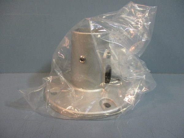 Schneider Electric SB-102 Pole Mount NEW Hot on Sale - Image 2