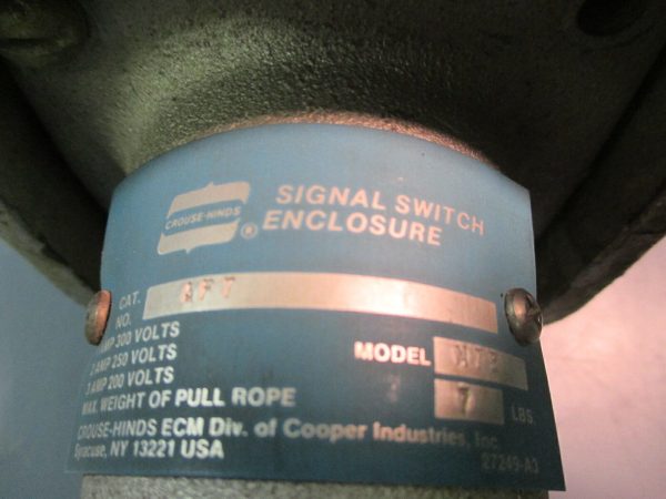 CROUSE HINDS SIGNAL SWITCH ENCLOSURE PULL SWITCH AF7 Online - Image 3