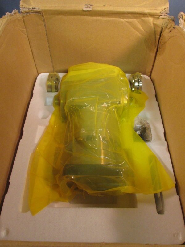 Allen Bradley APEX Dynamics, Inc VPL-B1153F Spiral Bevel Gearbox AT110FC-010 Supply - Image 3
