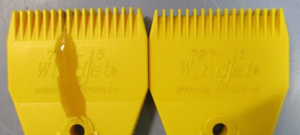 (Lot of 2) Windjet Spraying Systems 727-15 Spray Nozzle 1 4  NPT Sale - Image 2