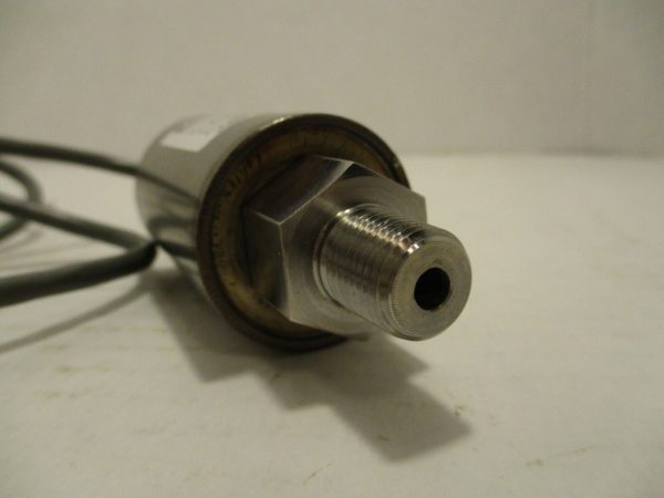Barksdale Pressure Transducer 425H3-21 NEW For Cheap - Image 4