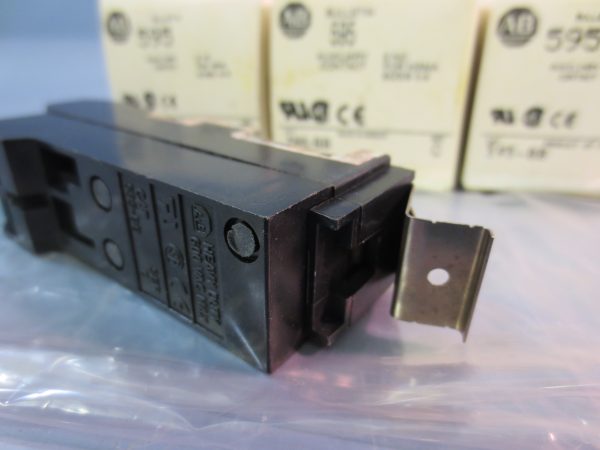NIB Lot of 3 Allen Bradley 595-BB Series C Auxiliary Contact Online now - Image 4