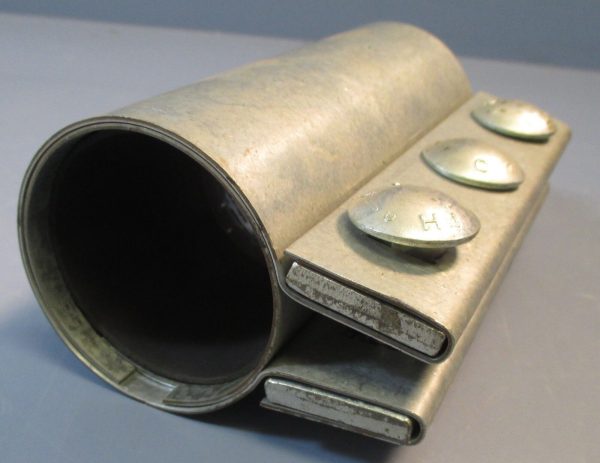 The Original Morris Coupling 2-1 4-3C-OD 57.2MM OD 6  Long 3 Bolt Used Discount - Image 5