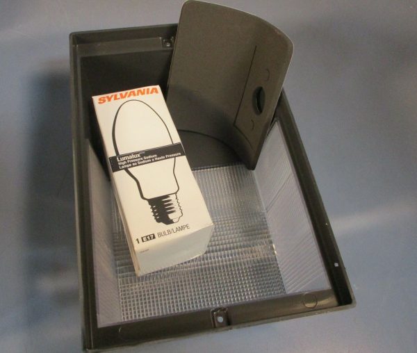 Lithonia HI-TEK Lighting TWL 50S 120 277 LPI Wall Pack Light 50 Watt For Discount - Image 4