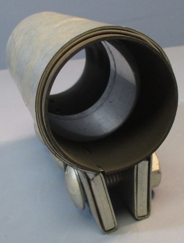 The Original Morris Coupling 2-1 4-3C-OD 57.2MM OD 6  Long 3 Bolt Used Discount - Image 3