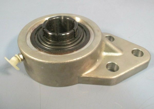 SealMaster 3-Bolt Flange Mount Ball Bearing FB-20TC CR For Sale