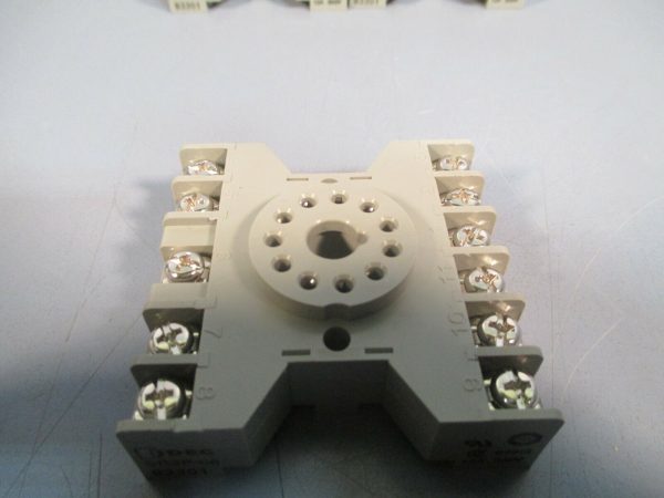 IDEC Relay Base Socket 10A 300V Lot of Seven 93301 SR3P-06 Online Hot Sale - Image 5