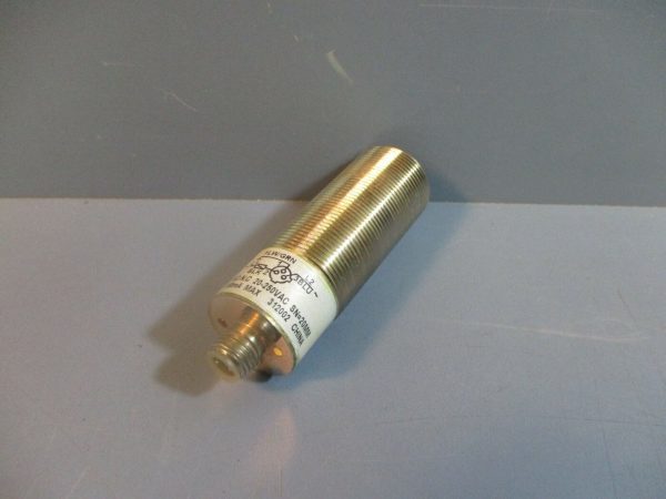 HTM Proximity Switch CCM1-3020A-BUL3 A AC-N.C 20-250VAC SN=20MM 300mA Cheap